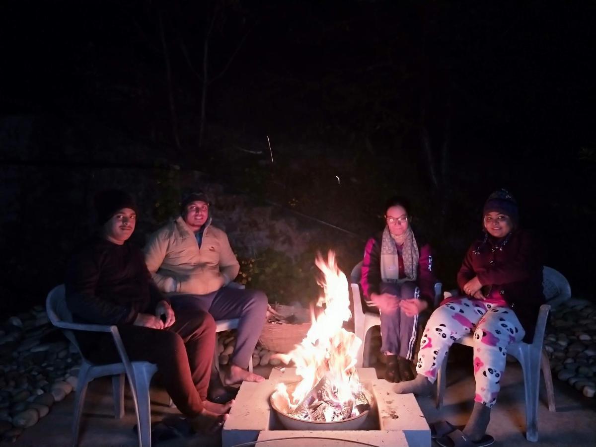 Neha Homestay Šimla Exteriér fotografie